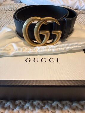 Gucci belt with box and dust bag size 80/32